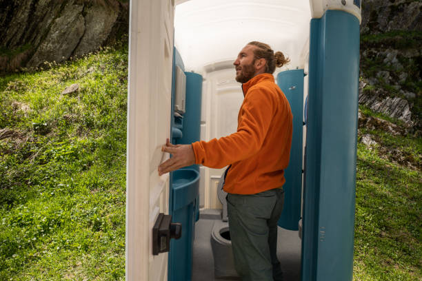 Porta potty rental for festivals in Maple Bluff, WI
